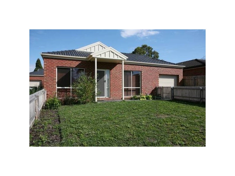26 & 26A Dunkinson Street, Narre Warren VIC 3805