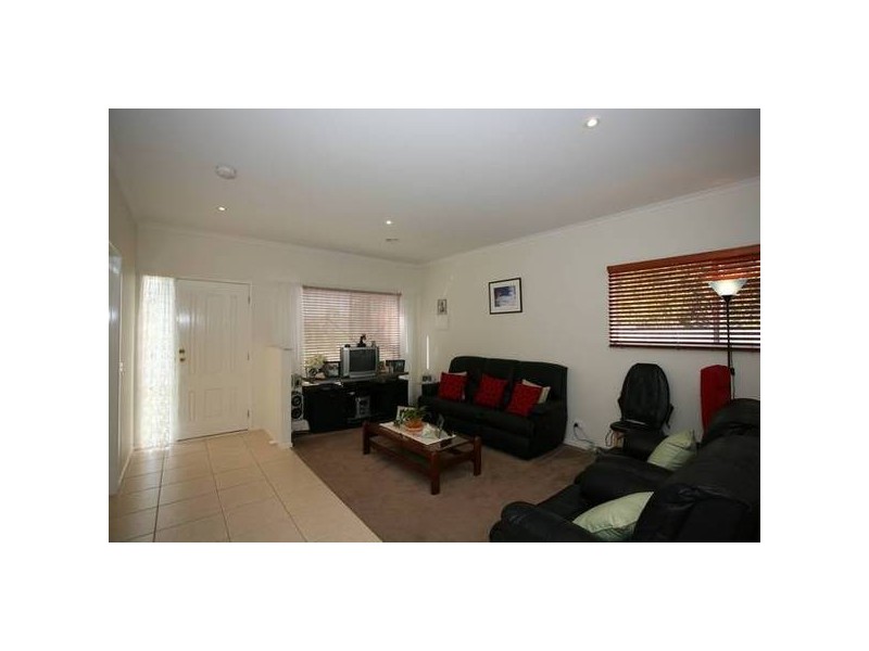 26 & 26A Dunkinson Street, Narre Warren VIC 3805