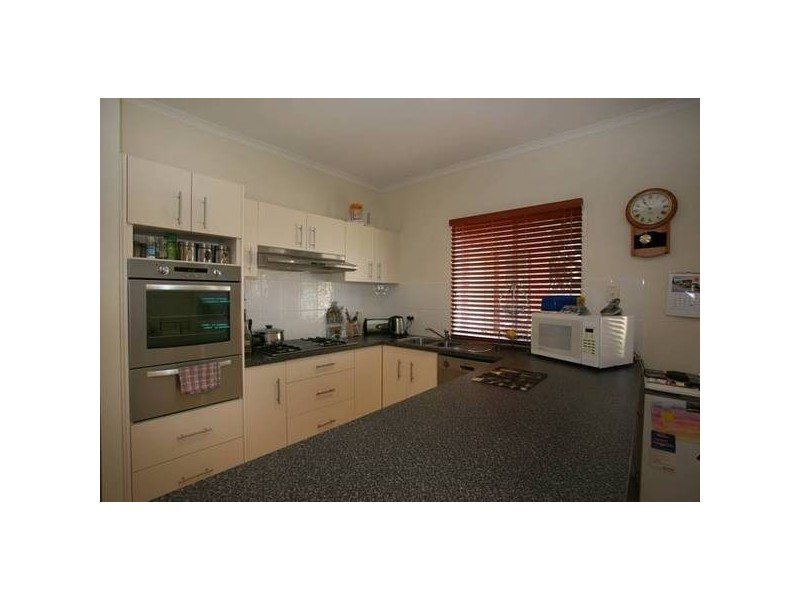 26 & 26A Dunkinson Street, Narre Warren VIC 3805