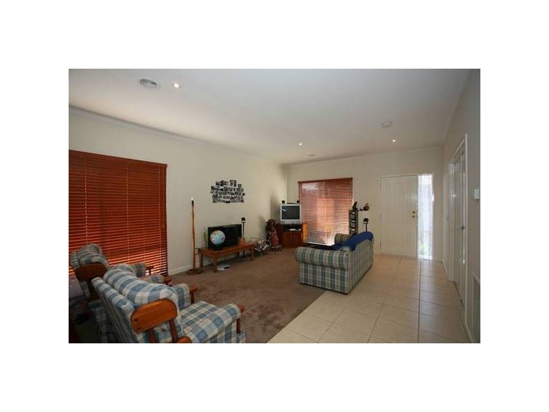26 & 26A Dunkinson Street, Narre Warren VIC 3805