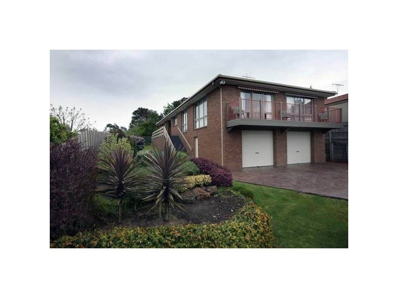 12 Denise Court, Narre Warren VIC 3805