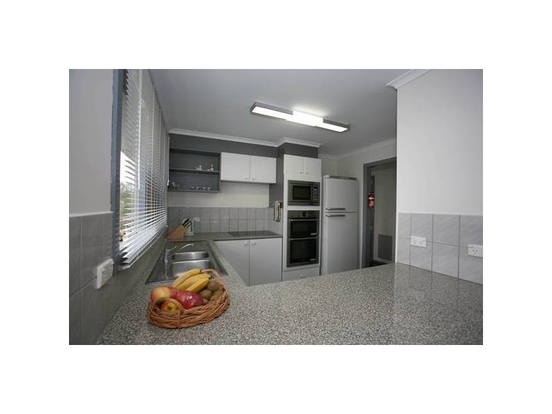 12 Denise Court, Narre Warren VIC 3805