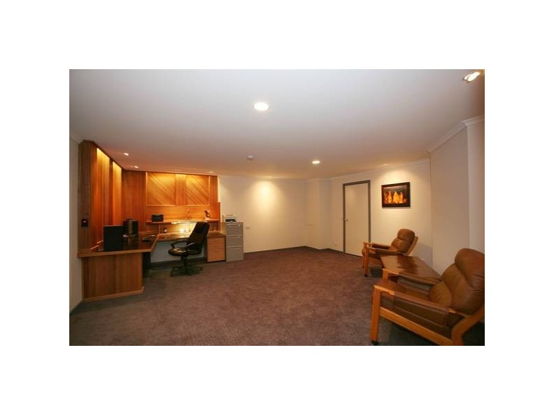 12 Denise Court, Narre Warren VIC 3805