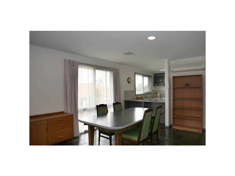 12 Denise Court, Narre Warren VIC 3805