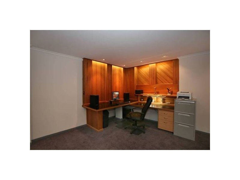 12 Denise Court, Narre Warren VIC 3805