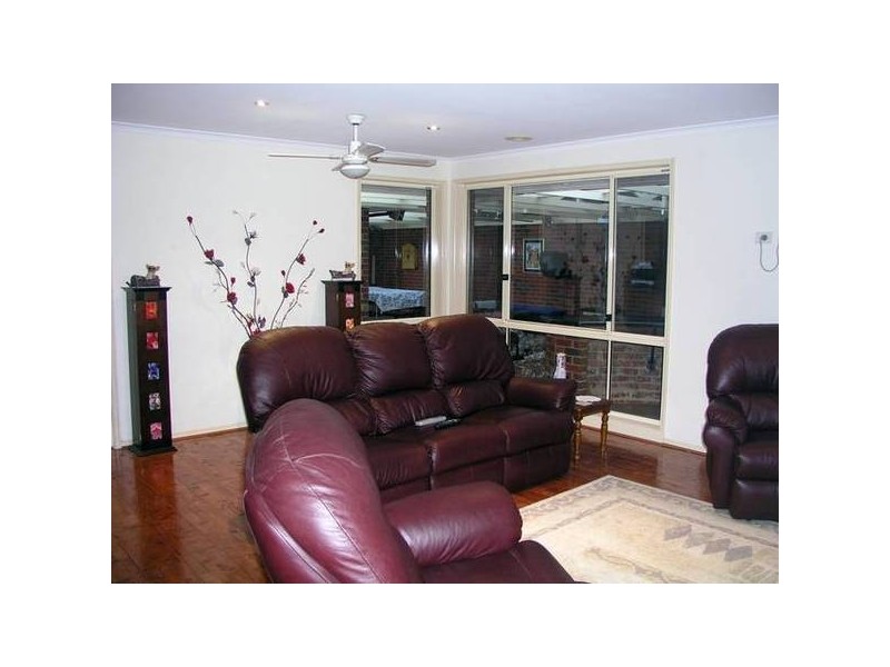 15 Ella Court, Narre Warren VIC 3805