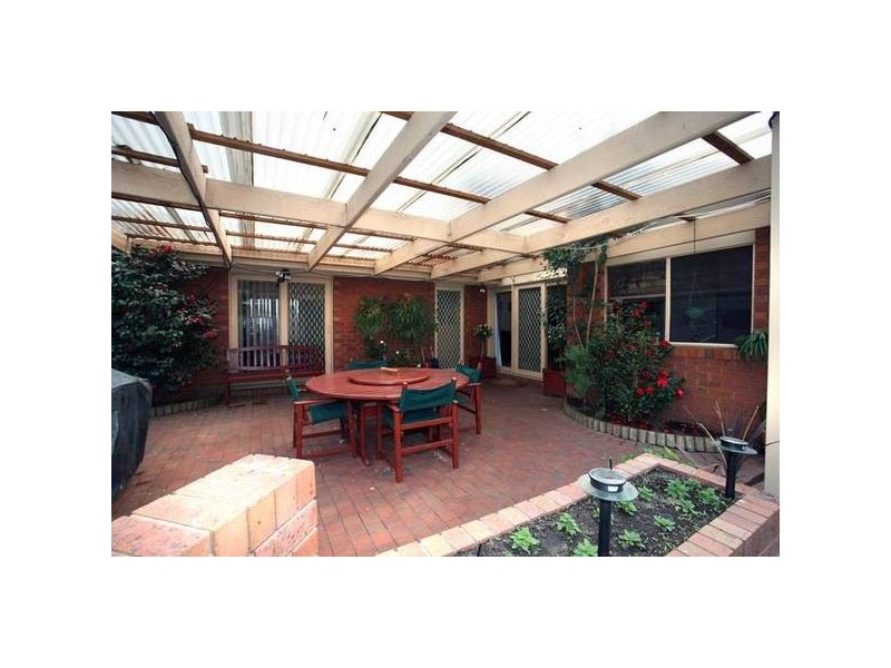 5 Baringa Park Drive, Narre Warren South VIC 3805