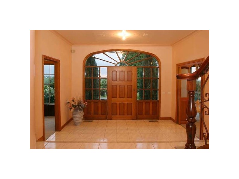 587 Belgrave-hallam Road, Narre Warren East VIC 3804