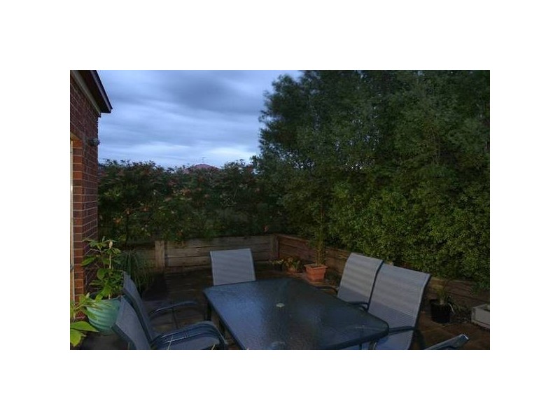 34 Wembley Drive, Berwick VIC 3806