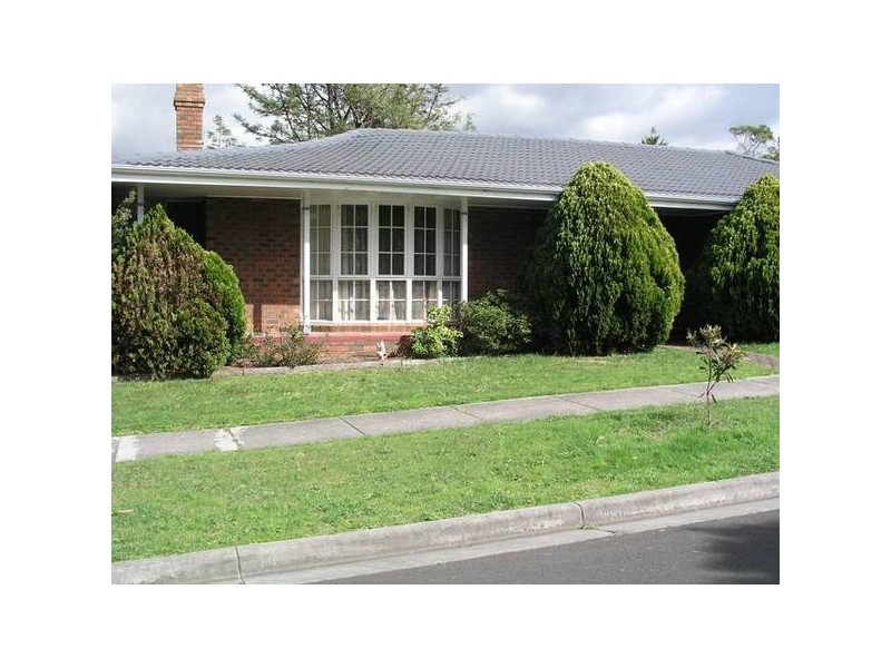 18 Maramba Drive, Narre Warren VIC 3805