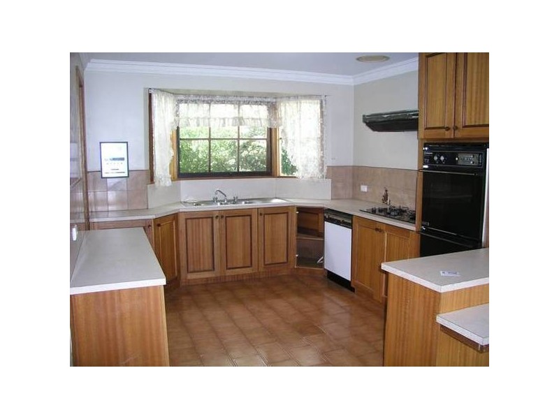 18 Maramba Drive, Narre Warren VIC 3805