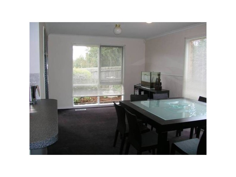 66 Lakeview Drive, Narre Warren South VIC 3805