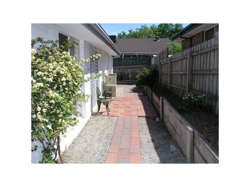 2 Bangalay Place, Berwick VIC 3806