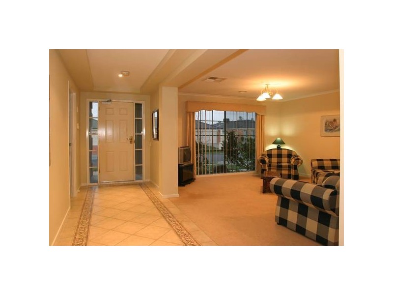 12 Caulfield Court, Narre Warren VIC 3805