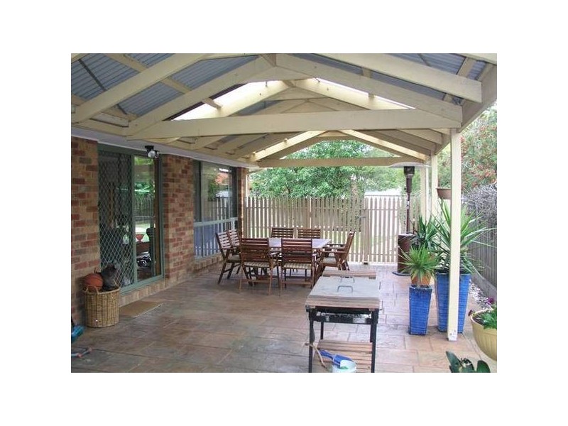 7 Samuel Close, Berwick VIC 3806