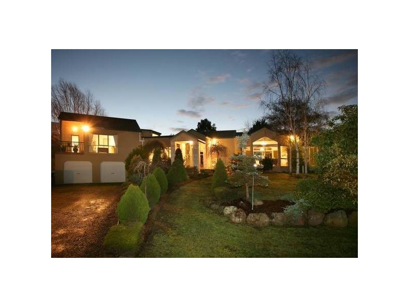 5 Colonial Court, Narre Warren VIC 3805