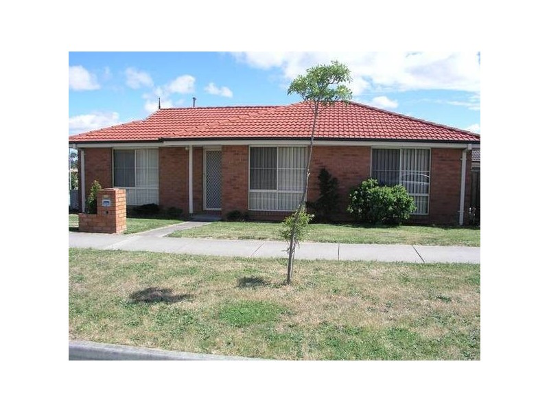 2/57 Josephine Avenue, Narre Warren VIC 3805