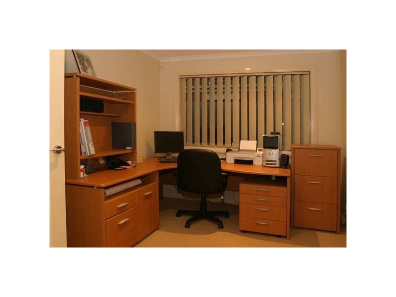 6 Jude Place, Narre Warren South VIC 3805