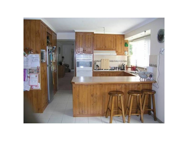 8 Garrett Court, Narre Warren VIC 3805