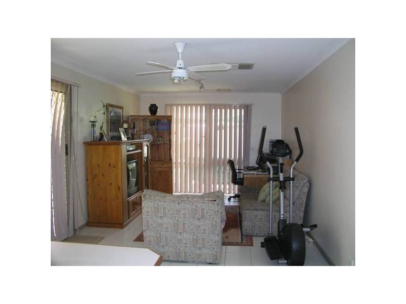 8 Garrett Court, Narre Warren VIC 3805