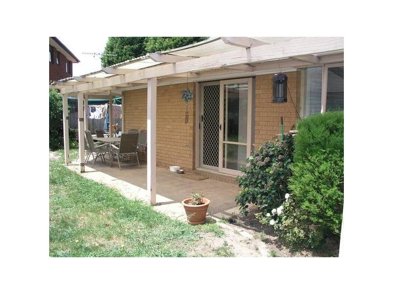 8 Garrett Court, Narre Warren VIC 3805