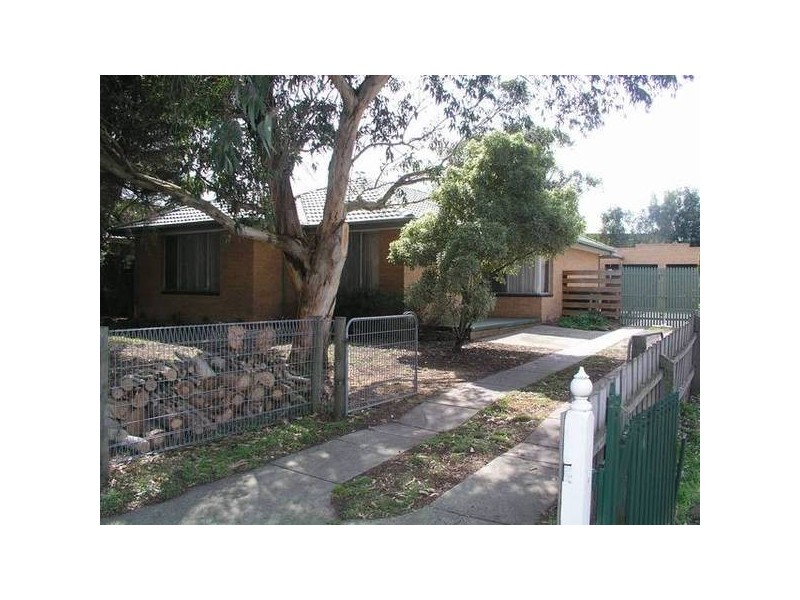 18 Summerlea Road, Narre Warren VIC 3805