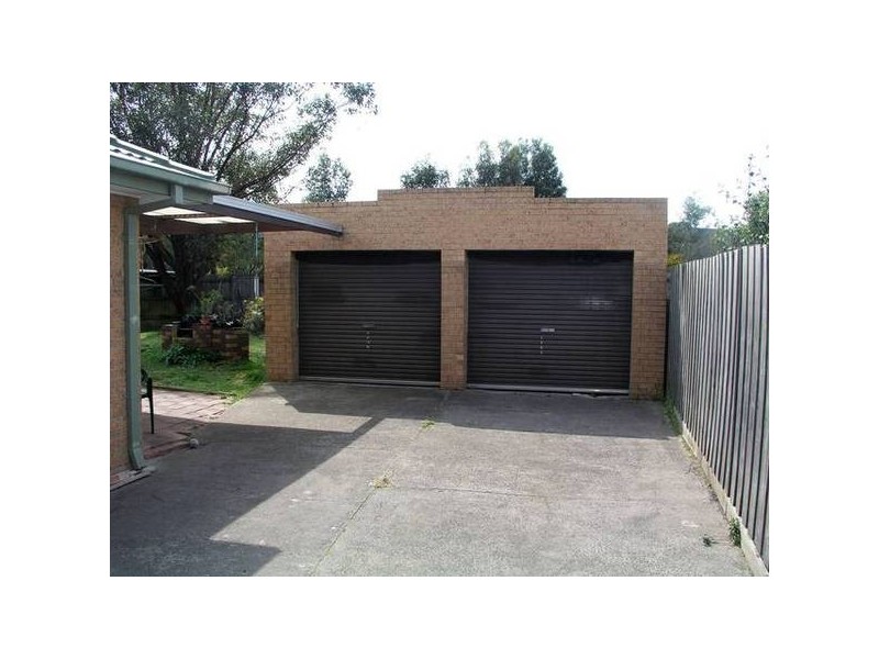 18 Summerlea Road, Narre Warren VIC 3805