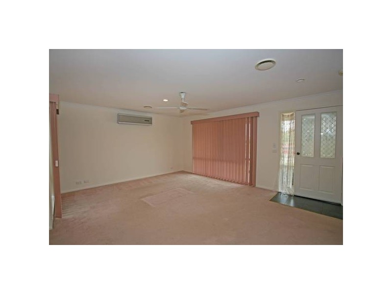 1/49 Lakeview Drive, Narre Warren South VIC 3805