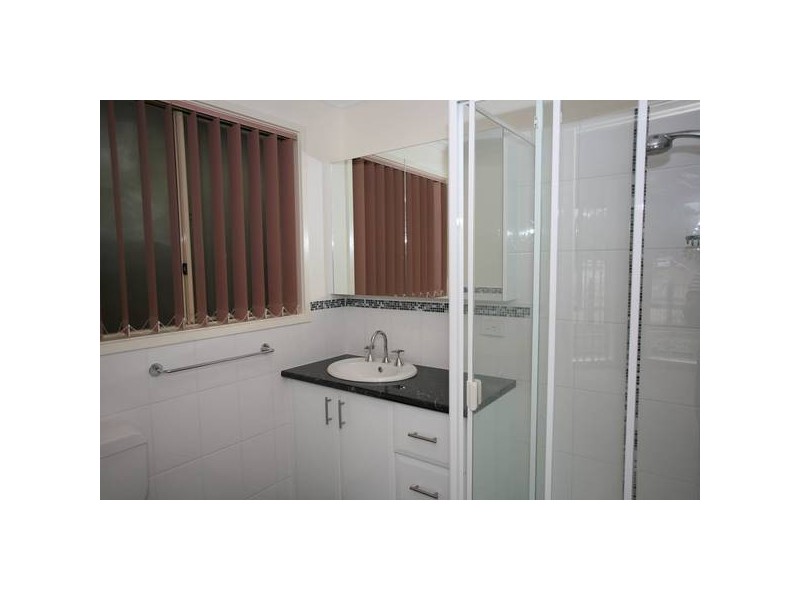 1/49 Lakeview Drive, Narre Warren South VIC 3805