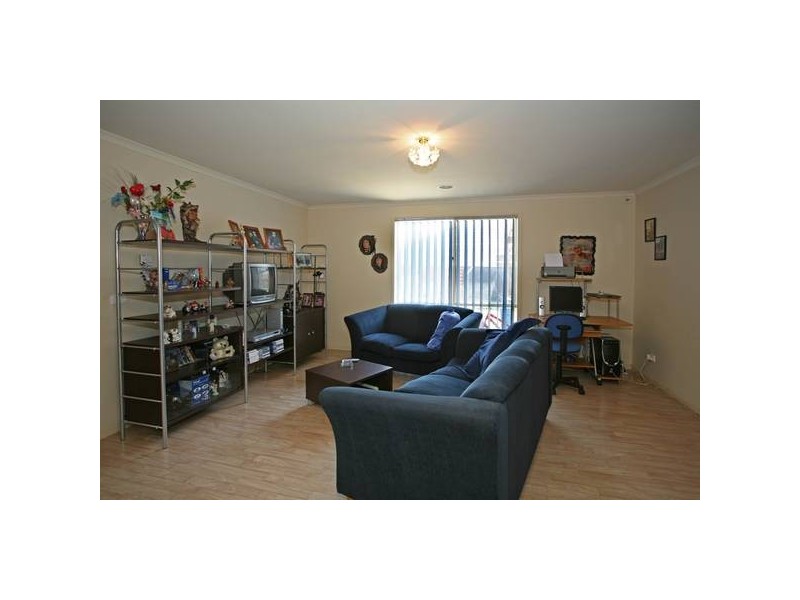 85 Laura Drive, Hampton Park VIC 3976