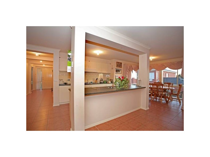 9 Milfull Court, Narre Warren VIC 3805