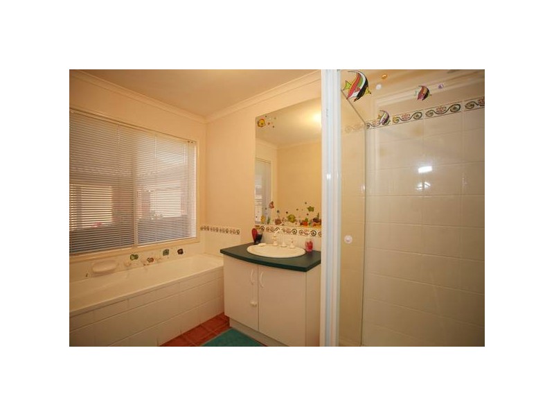 9 Milfull Court, Narre Warren VIC 3805