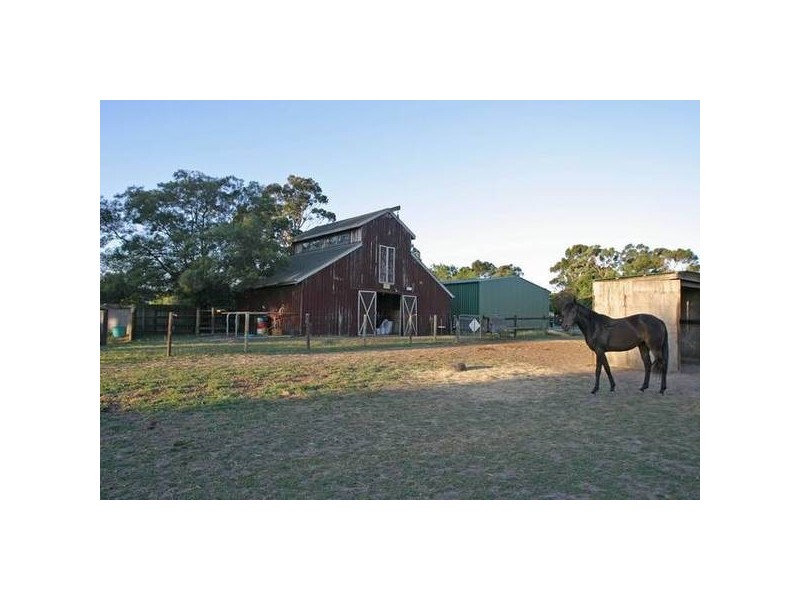 390 Pound Road, Narre Warren South VIC 3805