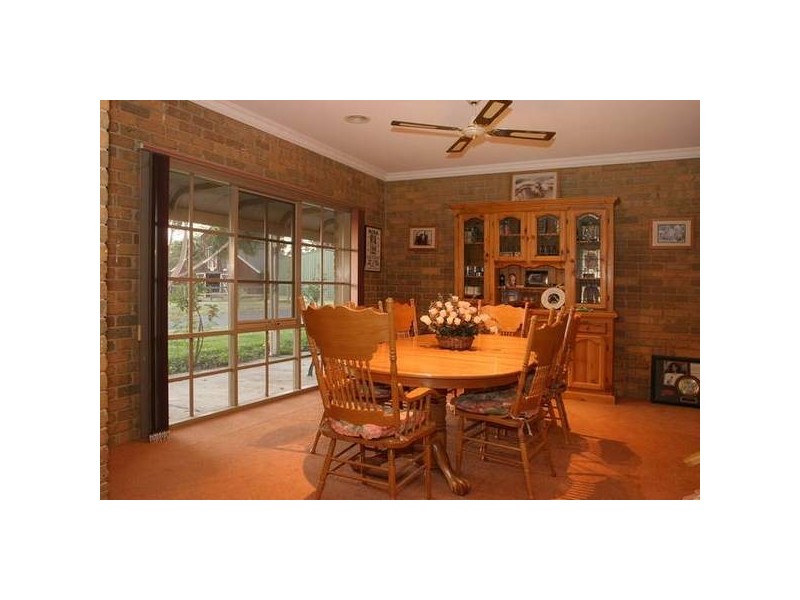 390 Pound Road, Narre Warren South VIC 3805
