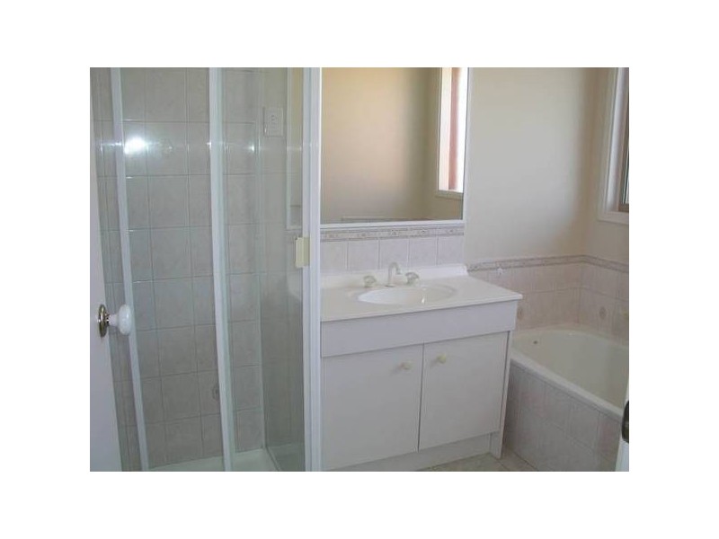 3/17 Madison Avenue, Narre Warren VIC 3805