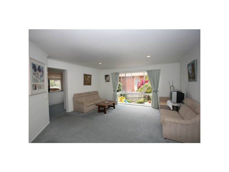 24 Shinners Avenue, Narre Warren VIC 3805