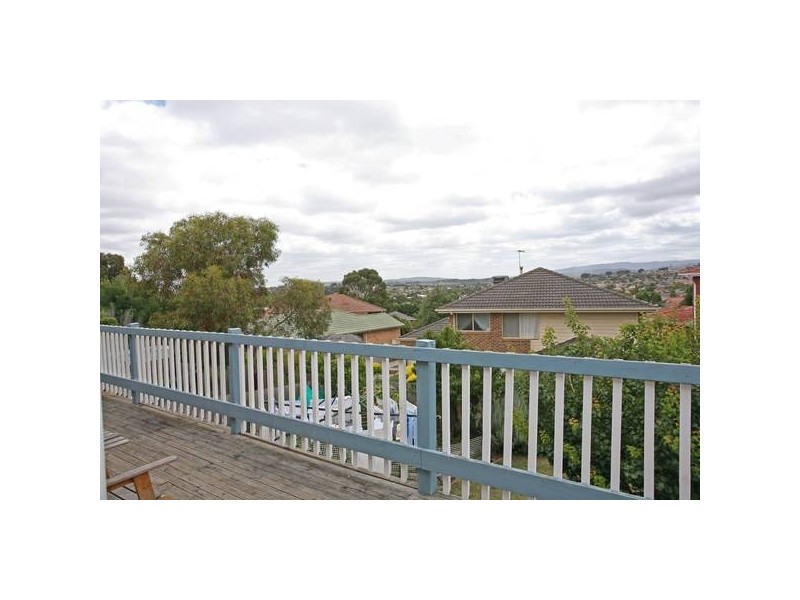 24 Shinners Avenue, Narre Warren VIC 3805