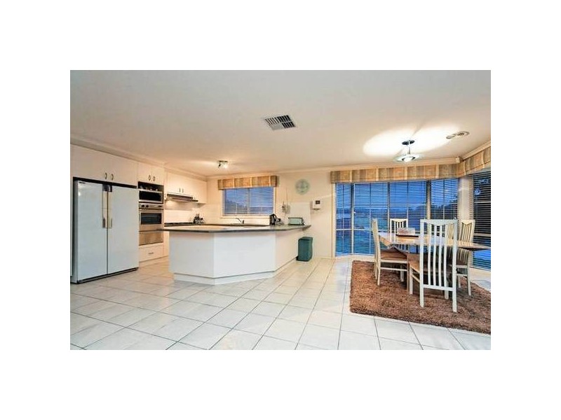 1 Cherry Tree Lane, Narre Warren VIC 3805