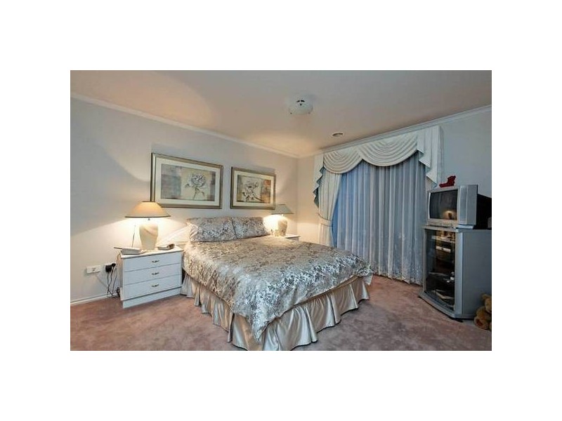 1 Cherry Tree Lane, Narre Warren VIC 3805