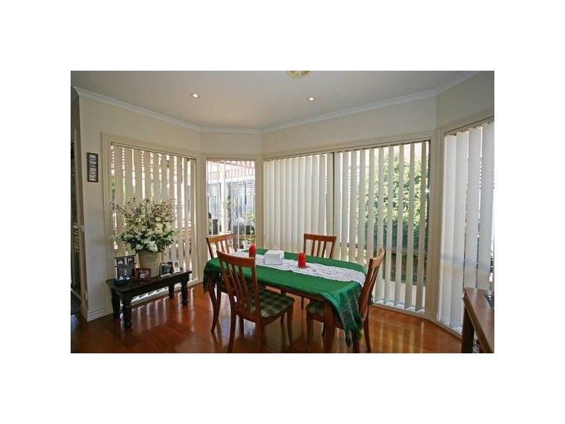 26 Scarborough Drive, Narre Warren South VIC 3805