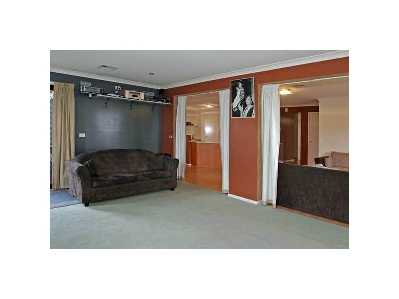 22 Norwegian Way, Narre Warren South VIC 3805