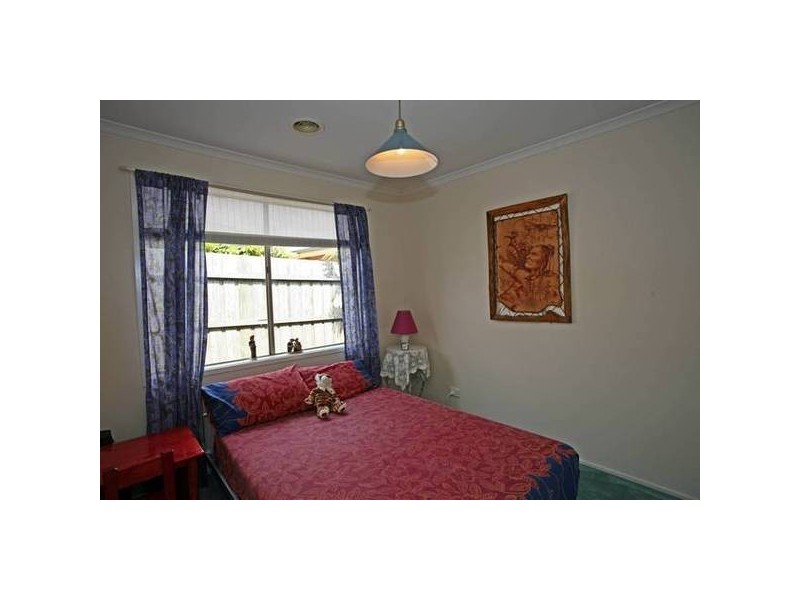 10 McCartney Drive, Narre Warren South VIC 3805