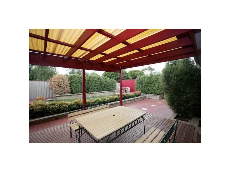 1 Sweetgum Avenue, Narre Warren VIC 3805