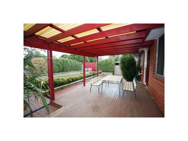 1 Sweetgum Avenue, Narre Warren VIC 3805