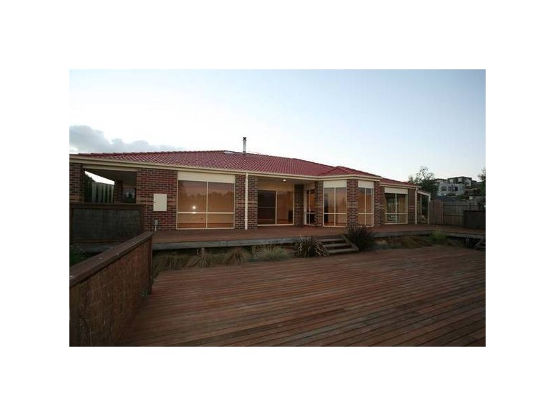 81 O’Neil Road, Beaconsfield VIC 3807