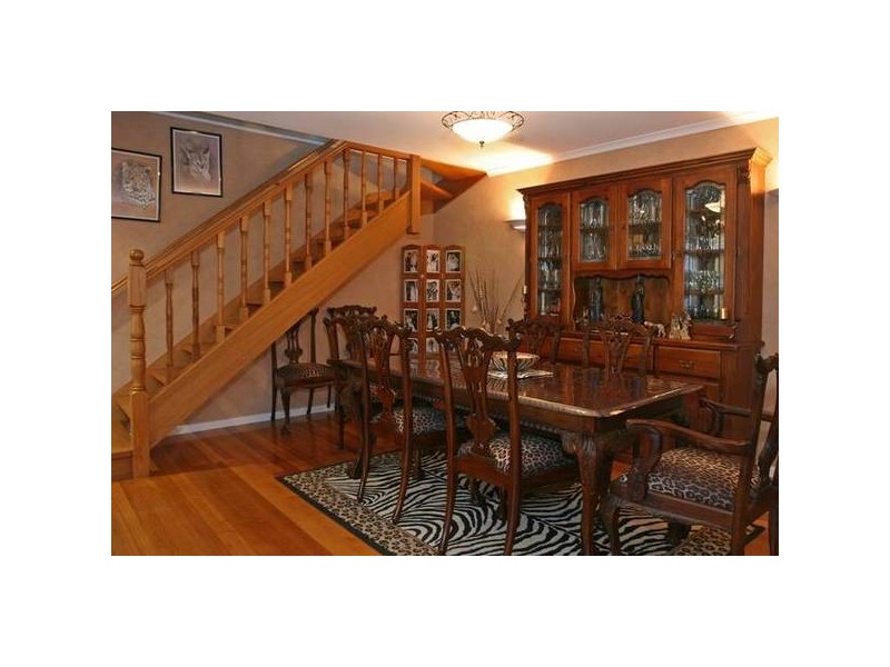 18 Diamond Court, Narre Warren North VIC 3804