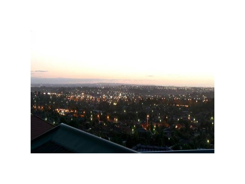 18 Diamond Court, Narre Warren North VIC 3804