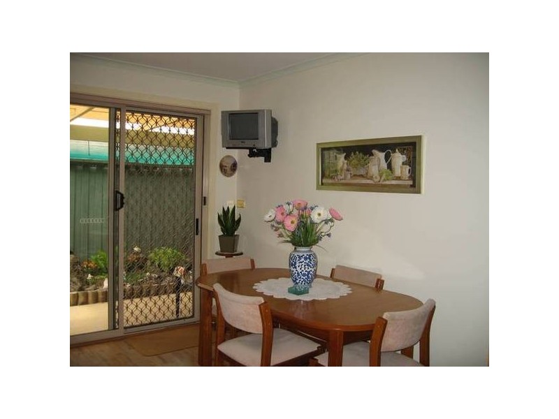 1/4 Western Way, Narre Warren VIC 3805