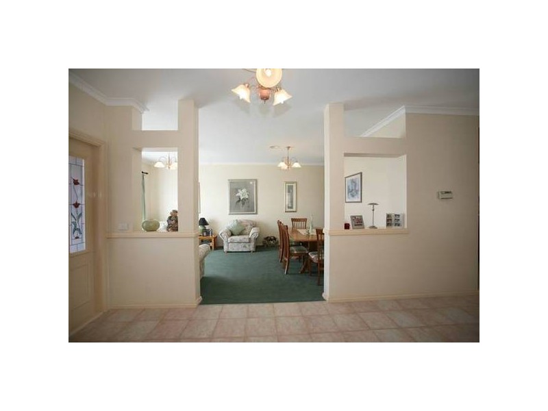 16 Hopwood Court, Narre Warren South VIC 3805