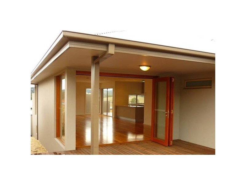 22A Cara Crescent, Berwick VIC 3806